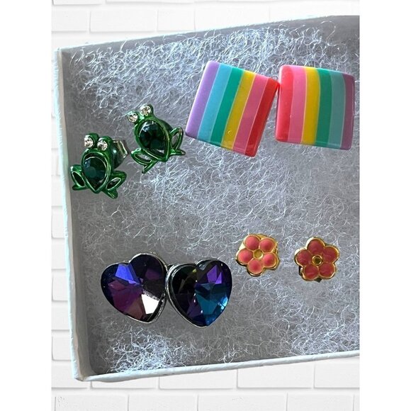 Kids Girls Fashion Earring 6 Pair Lot Post Style Frog Flowers Dino Rainbow Mix - Picture 2 of 6